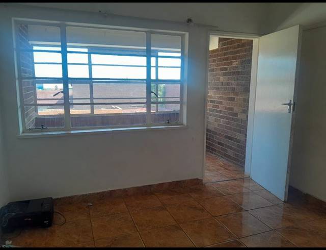 1 BEDROOM PROPERTY TO RENT IN DELAREY